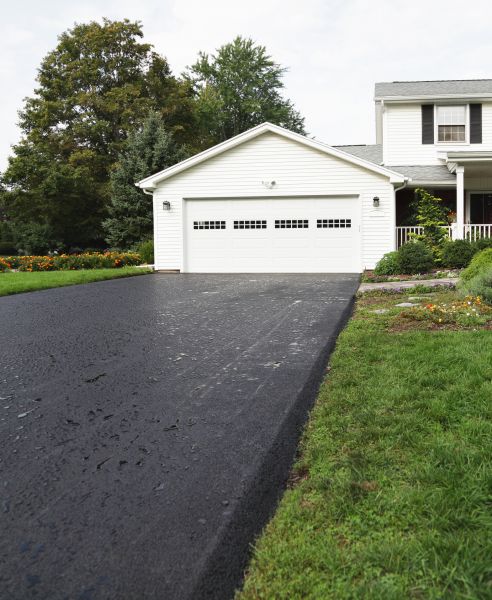 Blacktop Driveway Paving in Conway